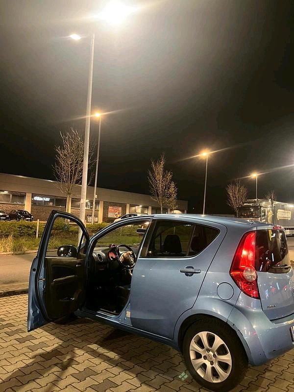 Gebraucht Opel Agila 2008 Blau Kleinwagen