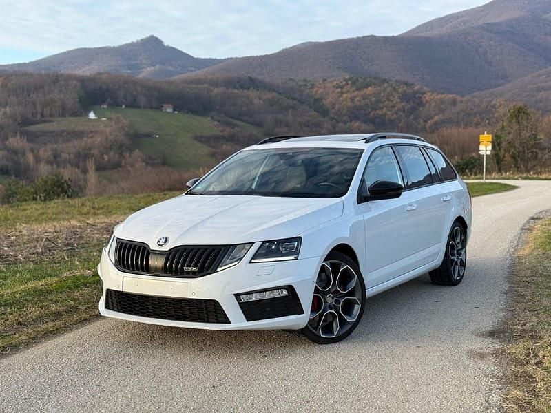 Gebraucht Skoda Octavia RS 230 PS (169 kW) 2017 Weiß Cabrio