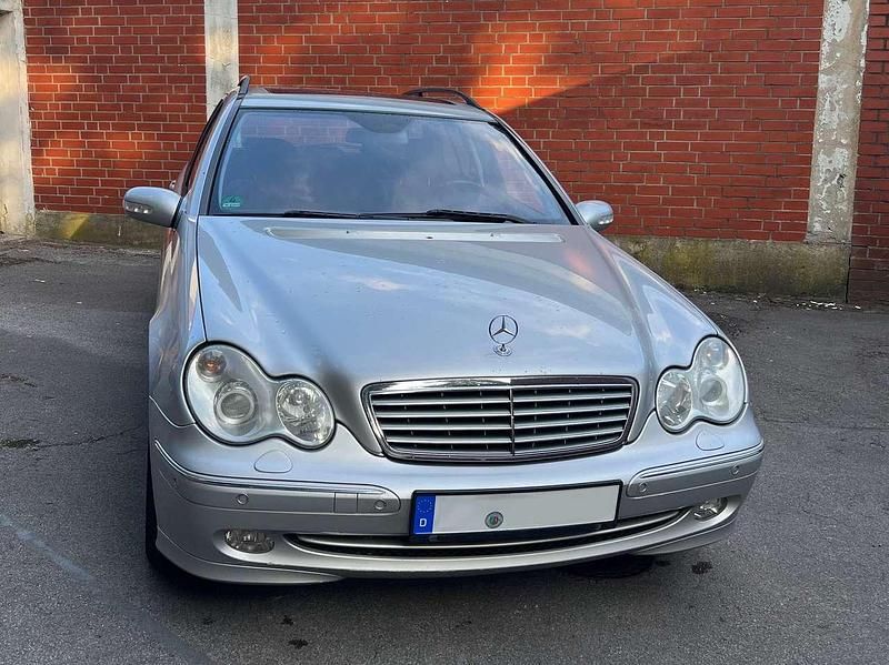 Gebraucht 2004 Mercedes C200 Avantgarde Kombi | 3.500 € (Fairer Preis) - Bild 1/4