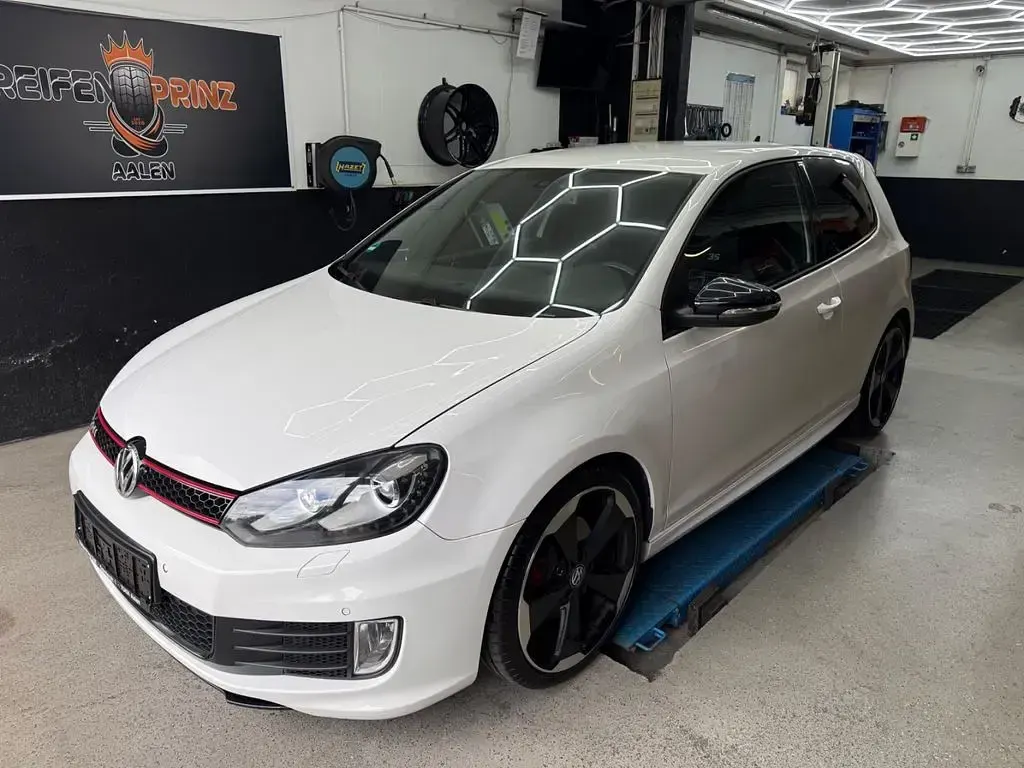 Gebraucht VW Golf VI Edition 235 PS (172 kW) 2011 Weiß Kleinwagen