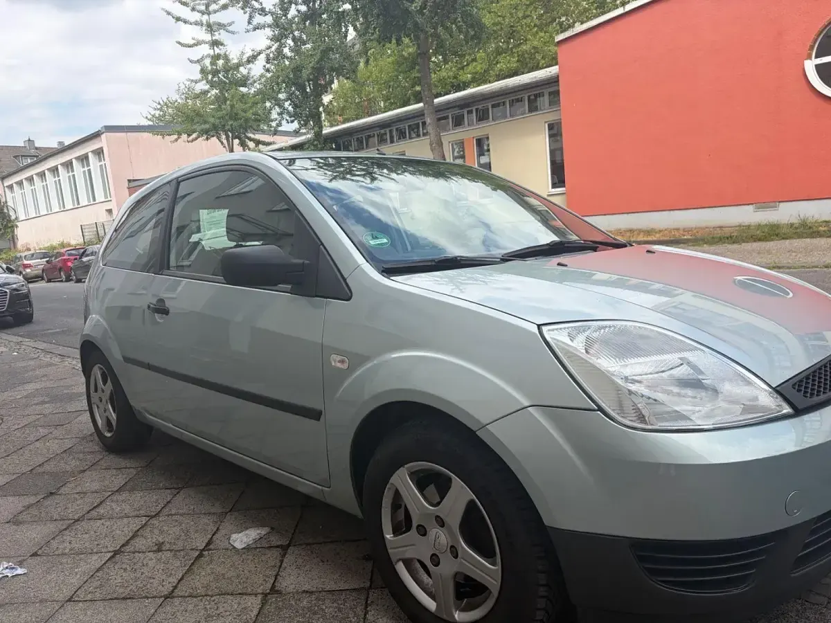 Gebraucht Ford Fiesta 60 PS (44 kW) 2003 Kleinwagen