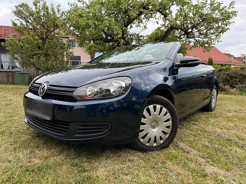 Gebraucht VW Golf 105 PS (77 kW) 2011 Blau Cabrio