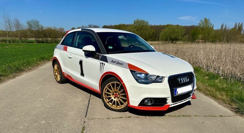 Weiß Gebraucht 2012 Audi A1 Competition Kleinwagen | 7.500 € (Guter Preis) - Bild 1/4