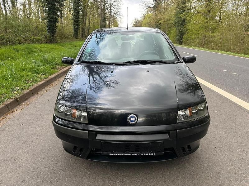 Gebraucht Fiat Punto 131 PS (96 kW) 2000 Schwarz Kleinwagen