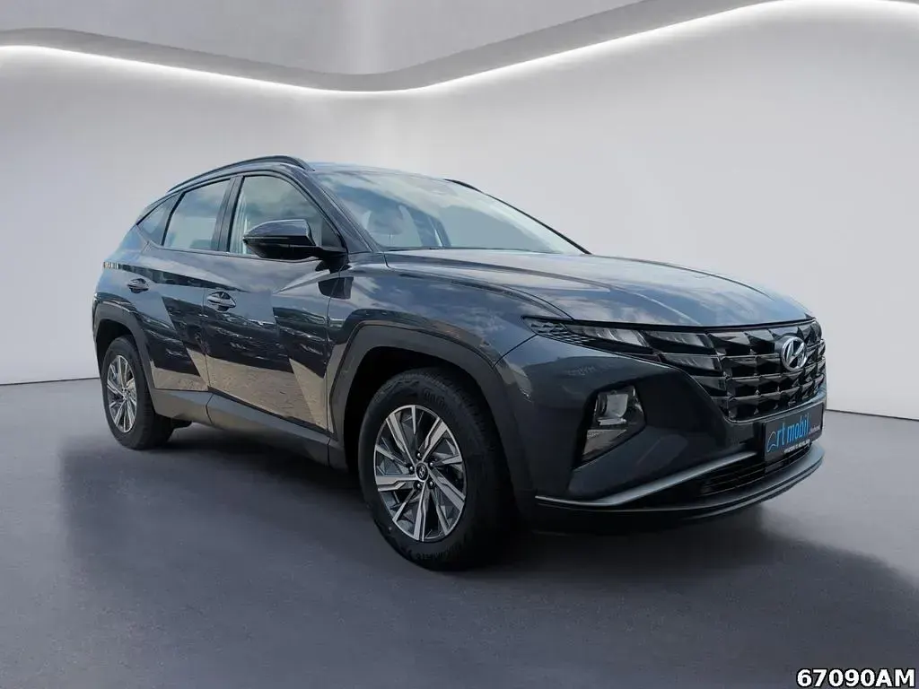 Gebraucht Hyundai Tucson Select 150 PS (110 kW) 2022 Grau SUV