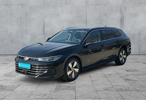 Gebraucht VW Passat Elegance 150 PS (110 kW) 2025 Schwarz Kombi