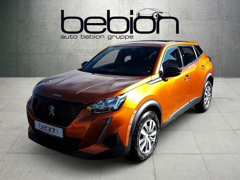 Gebraucht Peugeot 2008 Active 101 PS (74 kW) 2023 Metfa orange fusion SUV