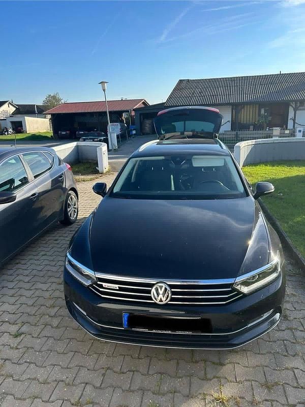 Gebraucht VW Passat Highline 190 PS (139 kW) 2018 Schwarz Kombi