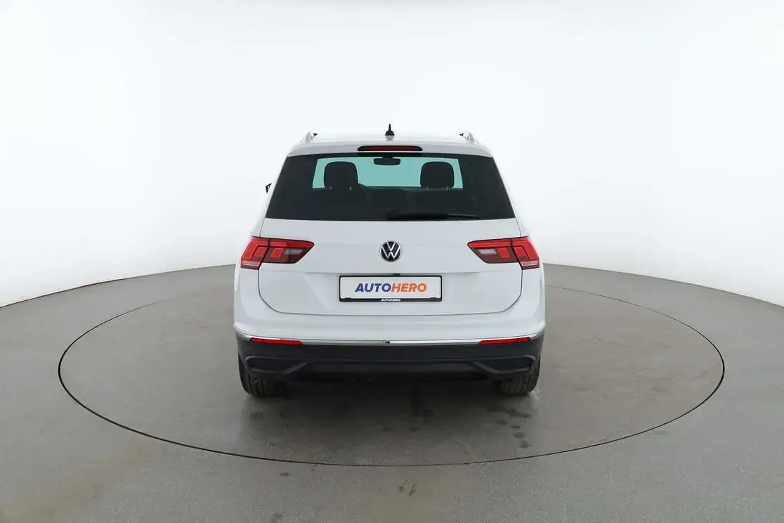 Gebraucht VW Tiguan Active 2021 Weiß SUV