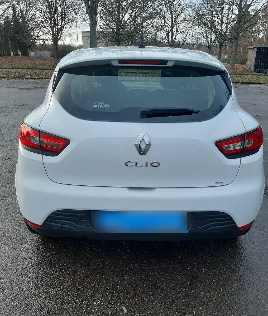Gebraucht Renault Clio IV Authentique 73 PS (53 kW) 2015 Weiß Kleinwagen