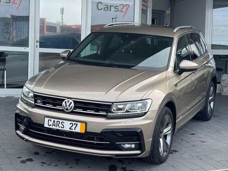 Beige Gebraucht 2017 VW Tiguan Highline SUV | 19.499 € (Fairer Preis) - Bild 1/4