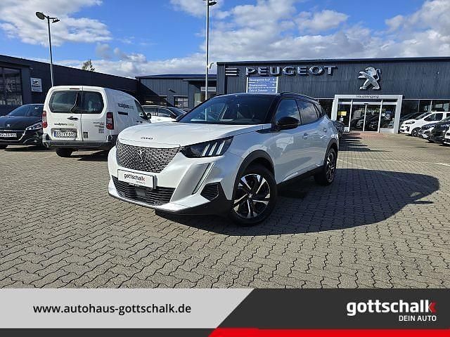 Weiß Gebraucht 2022 Peugeot e-2008 GTi SUV | 18.880 € (Guter Preis) - Bild 1/4