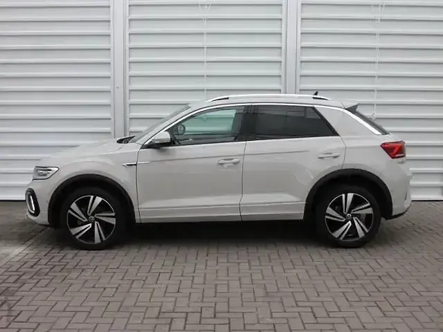 Gebraucht VW T-Roc R-line 150 PS (110 kW) 2024 Grau SUV