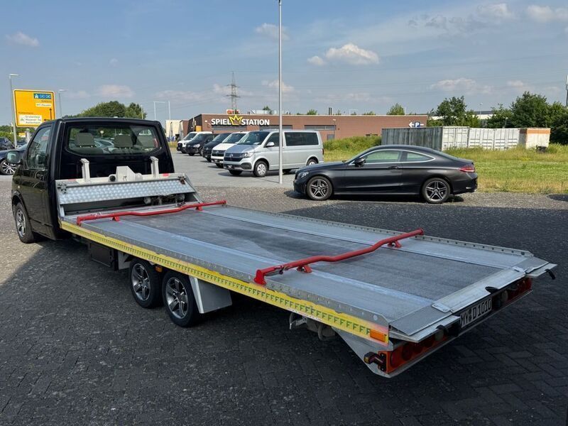 Gebraucht VW T5 140 PS (102 kW) 2013 Schwarz Van