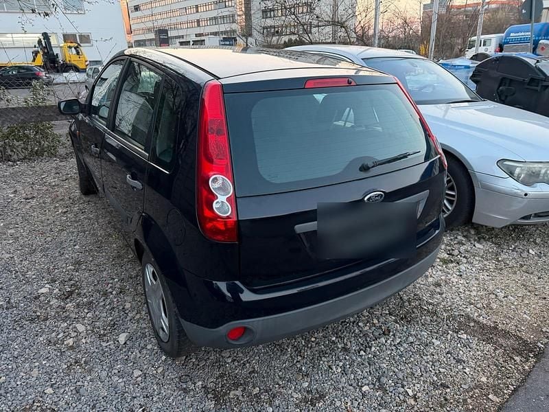 Gebraucht Ford Fiesta 60 PS (44 kW) 2006 Blau Kleinwagen
