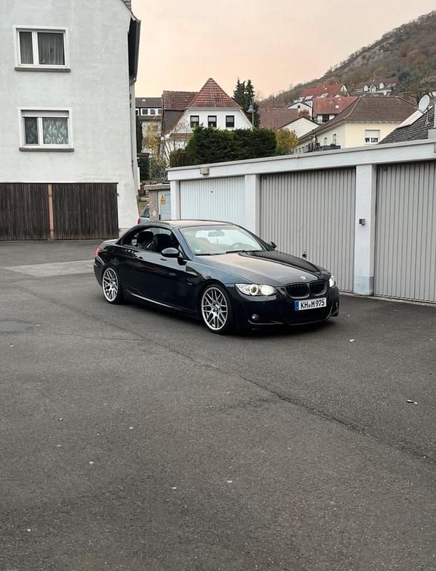 Schwarz Gebraucht 2007 BMW 320 Cabriolet M Sport Cabrio | 6.500 € (Guter Preis) - Bild 1/4