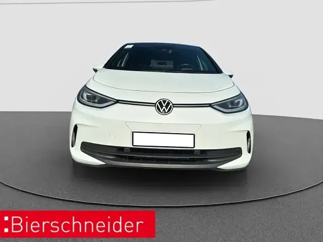 Gebraucht VW ID.3 Pro 150 kW (204 PS) 2024 Weiss Kleinwagen