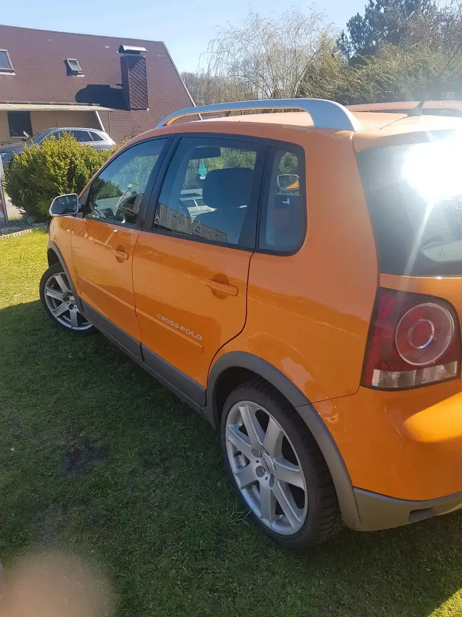 Gebraucht VW Polo Cross 70 PS (51 kW) 2008 Orange Kleinwagen