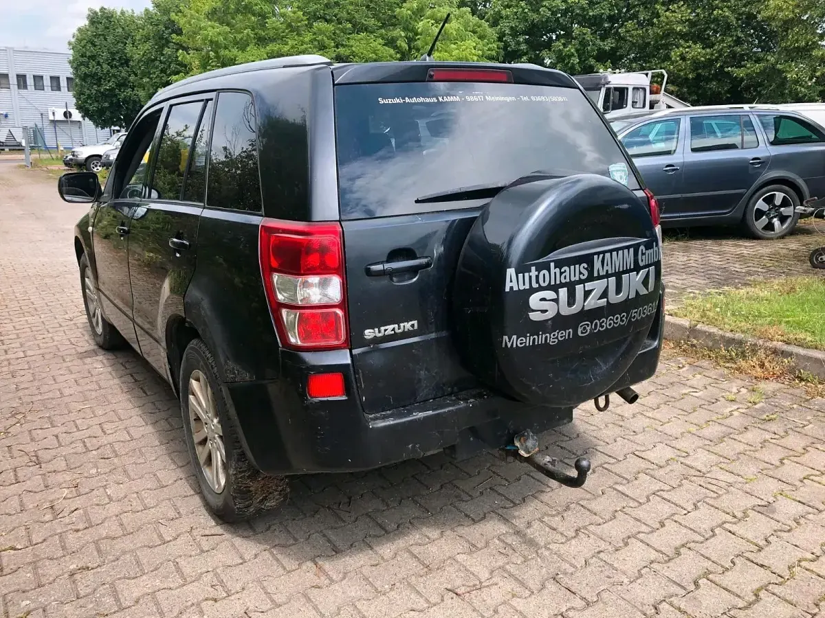 Gebraucht Suzuki Grand Vitara 129 PS (94 kW) 2007 Schwarz SUV