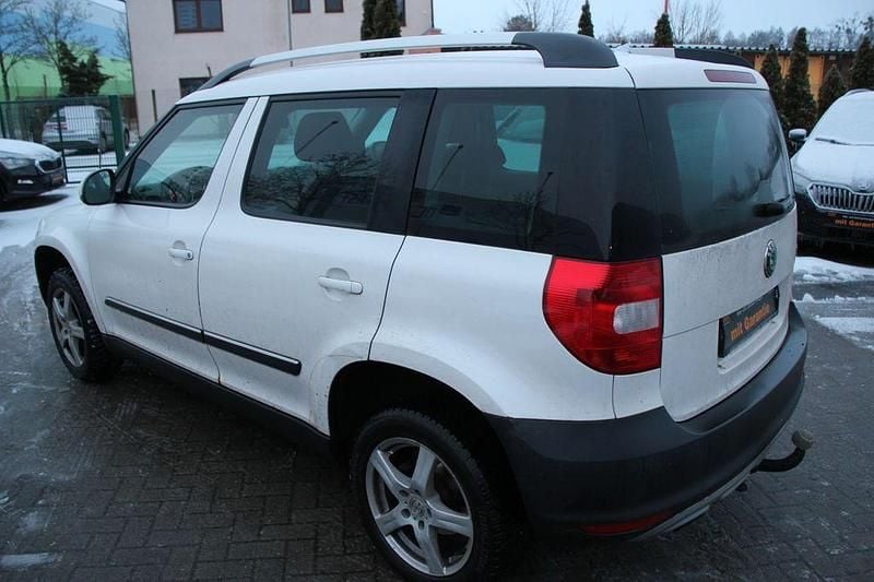 Gebraucht Skoda Yeti Plus Edition 105 PS (77 kW) 2013 Weiß SUV