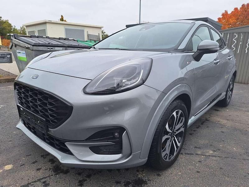 Gebraucht Ford Puma ST-Line 125 PS (91 kW) 2023 Solar silver SUV