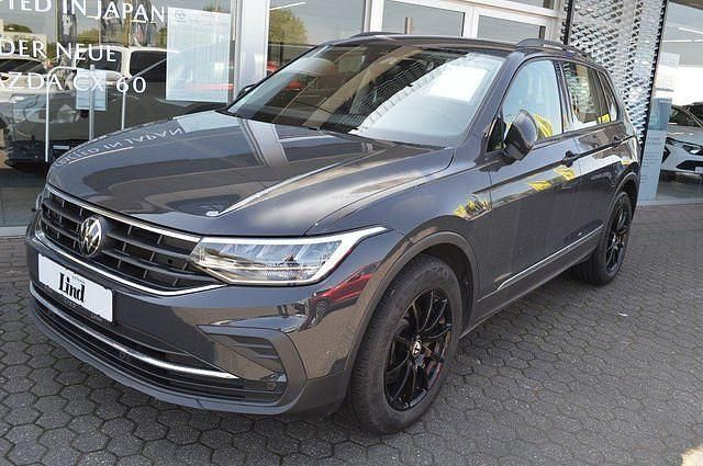 Grau Gebraucht 2022 VW Tiguan Life SUV | 31.599 € (Fairer Preis) - Bild 1/4