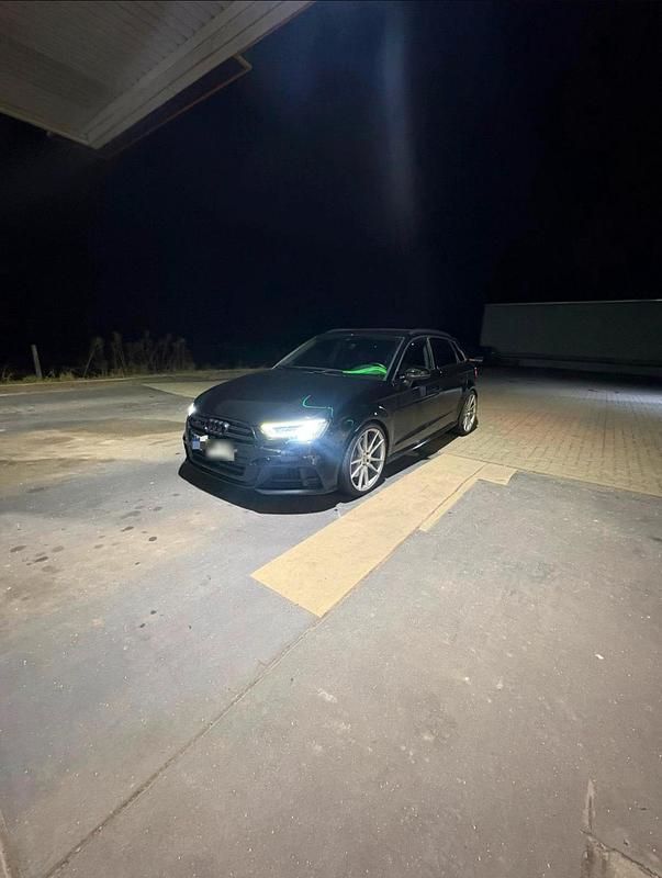 Gebraucht Audi S3 300 PS (220 kW) 2019 Schwarz Limousine