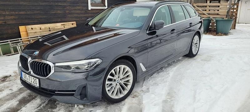 Gebraucht BMW 530 Sport Line 286 PS (210 kW) 2022 Braun Kombi