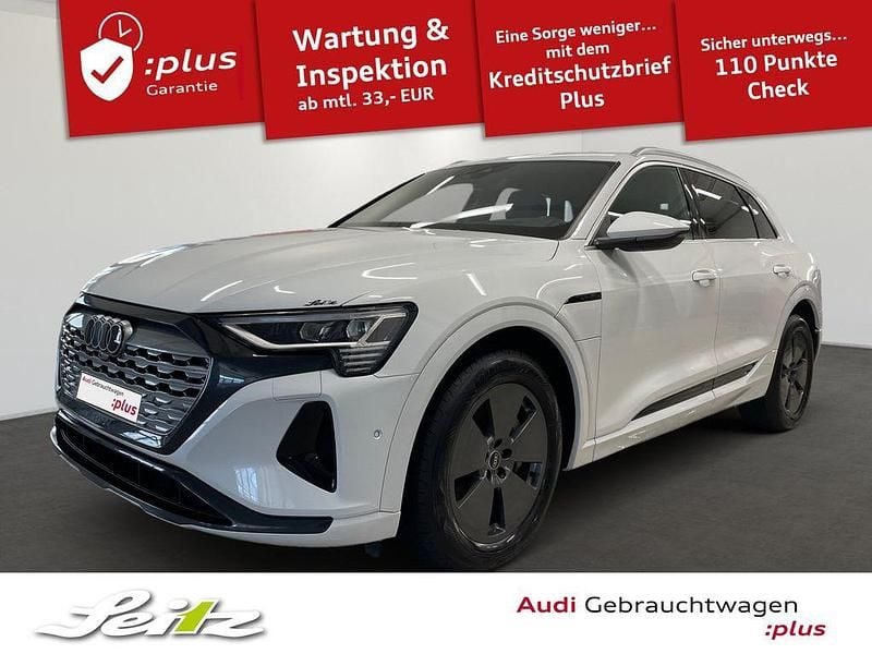 Gletscherweiß metallic Gebraucht 2023 Audi Q8 e-tron Advanced Plus SUV | 50.999 € (Fairer Preis) - Bild 1/3