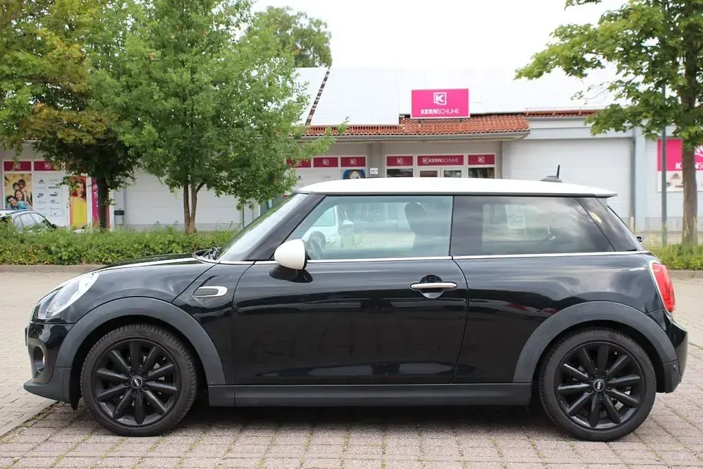 Gebraucht Mini Cooper D 116 PS (85 kW) 2015 Schwarz Kleinwagen