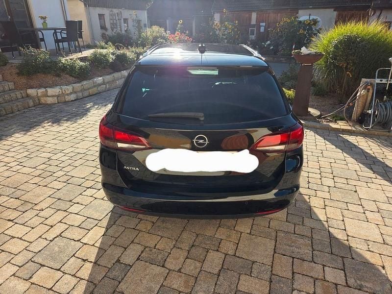 Gebraucht Opel Astra 122 PS (89 kW) 2020 Schwarz Kombi