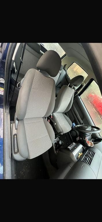 Blau Gebraucht 2009 VW Fox Kleinwagen | 2.000 € (Guter Preis) - Bild 1/4