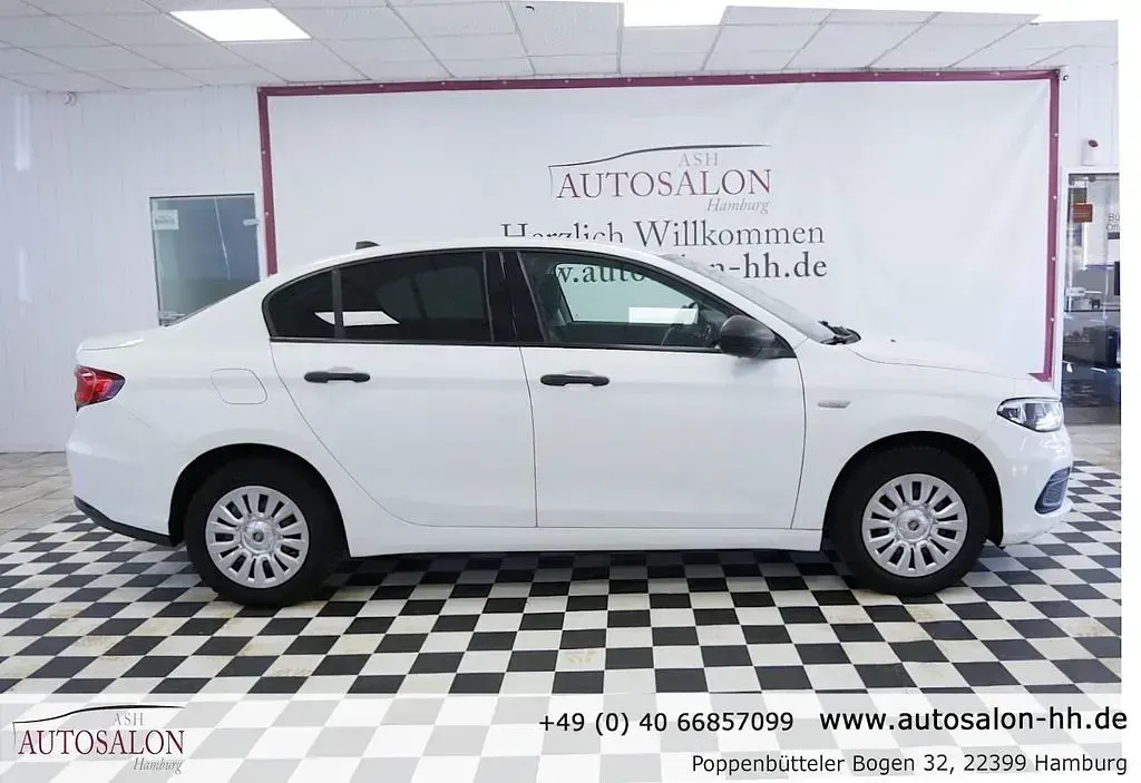 Gebraucht Fiat Tipo Pop 95 PS (69 kW) 2017 Colore esterno (bianco) Limousine