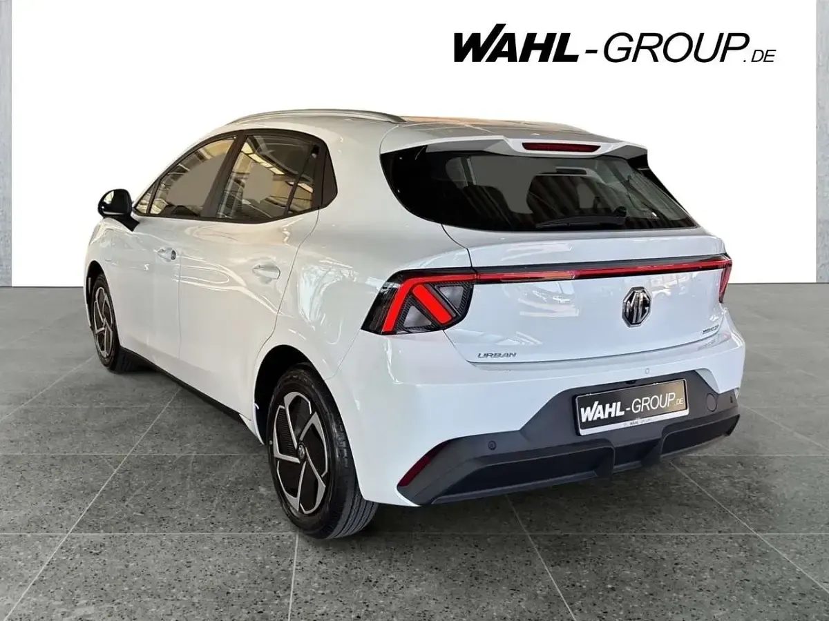 Neu MG MG4 EV Comfort 117 kW (160 PS) 2026 Rot Kleinwagen