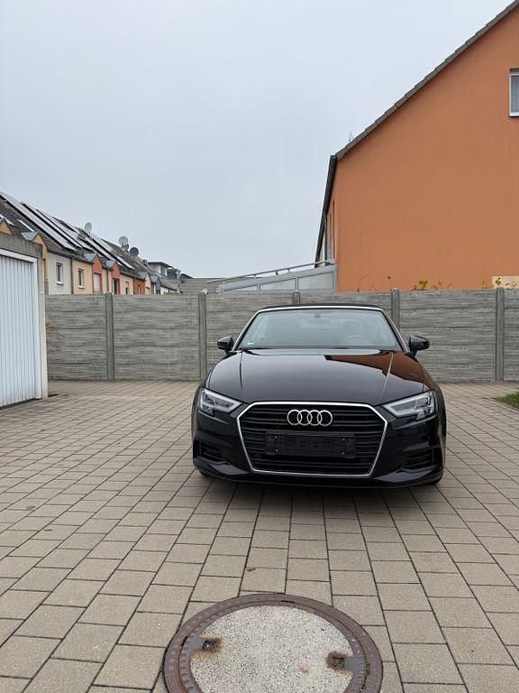 Schwarz Gebraucht 2019 Audi A3 Cabriolet Comfort Cabrio | 15.990 € (Guter Preis) - Bild 1/4