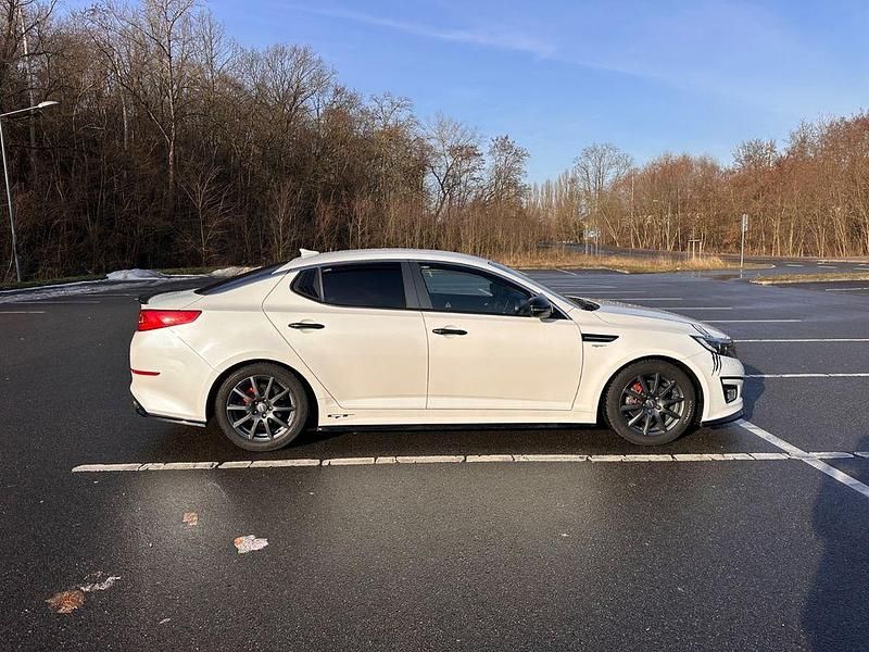 Gebraucht Kia Optima Spirit 165 PS (121 kW) 2014 Weiß Limousine