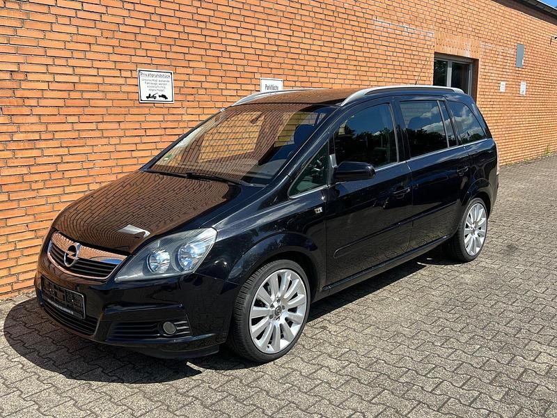 Schwarz Gebraucht 2007 Opel Zafira Van / Kleinbus | 1.200 € - Bild 1/4
