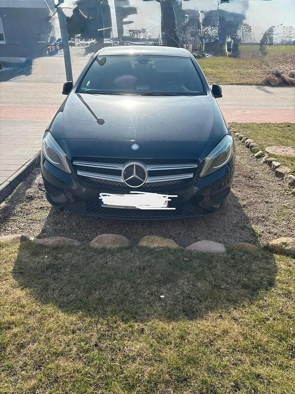 Usata Mercedes A180 2014 Nero Utilitaria