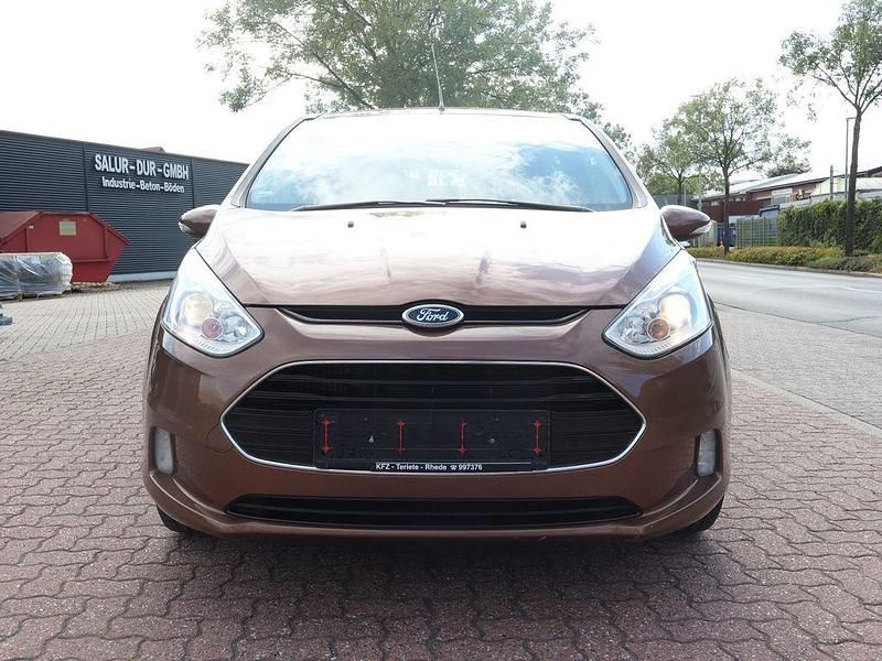 Braun Gebraucht 2014 Ford B-MAX Titanium Van / Kleinbus | 3.950 € (Superpreis) - Bild 1/4