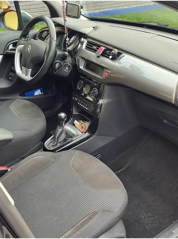 Gebraucht Citroën C3 Exclusive 120 PS (88 kW) 2012 Grau Limousine