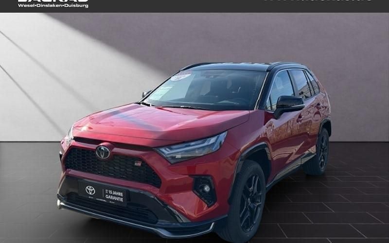 Karminarot metallic/dach schwa Neu 2025 Toyota RAV4 Hybrid Sport SUV | 57.890 € (Fairer Preis) - Bild 1/4