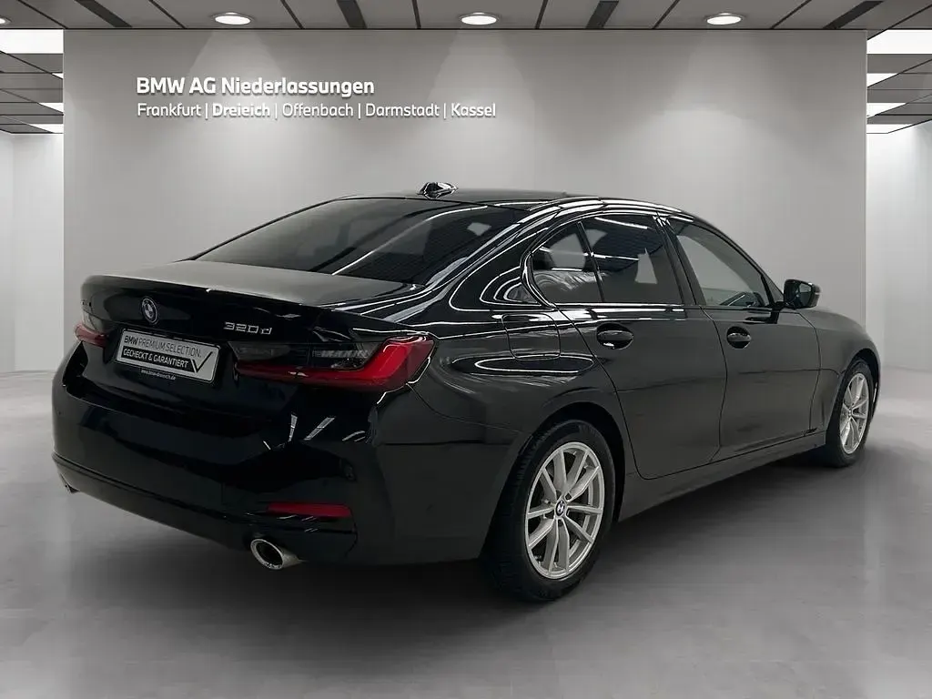 Gebraucht BMW 320 Comfort Edition 190 PS (139 kW) 2025 Schwarz Limousine