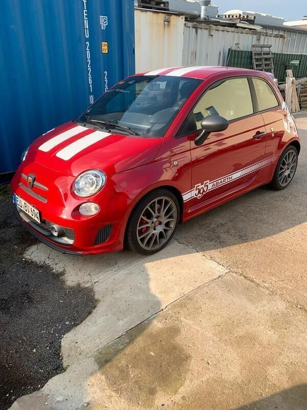 Rot Gebraucht 2015 Abarth 595 Competizione Kleinwagen | 12.500 € (Superpreis) - Bild 1/4