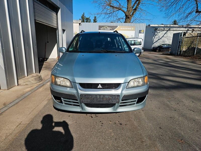 Second-hand Mitsubishi Space Star 102 CP (75 kW) 2003 Argintiu Monovolum