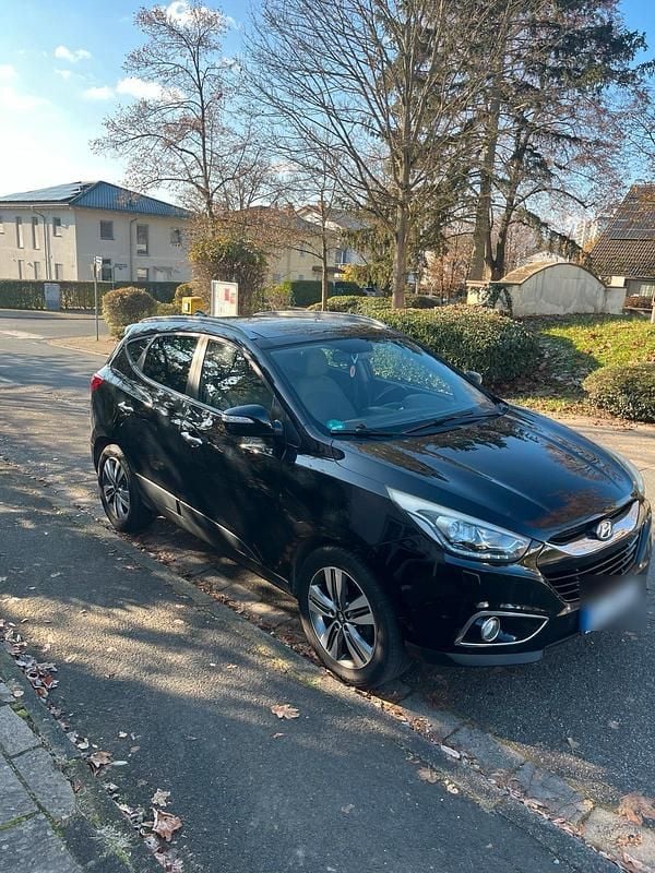Gebraucht Hyundai ix35 184 PS (135 kW) 2015 Schwarz SUV