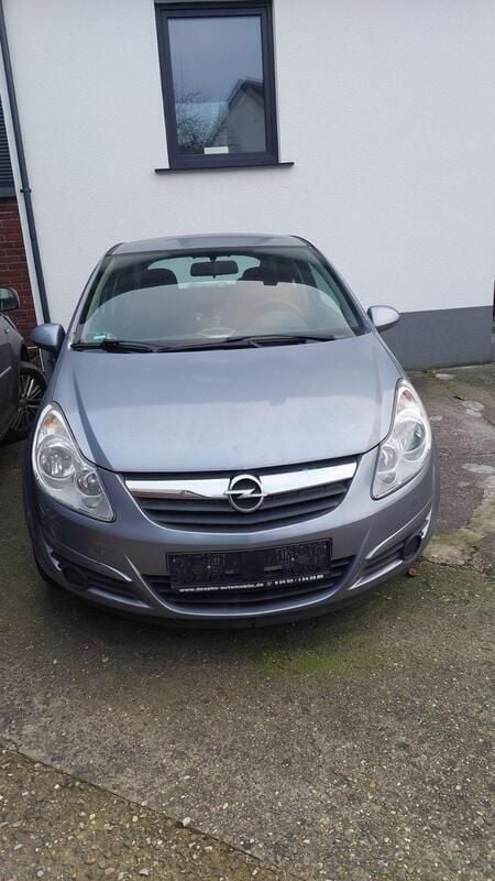 Grau Gebraucht 2008 Opel Corsa Kleinwagen | 950 € (Superpreis) - Bild 1/4