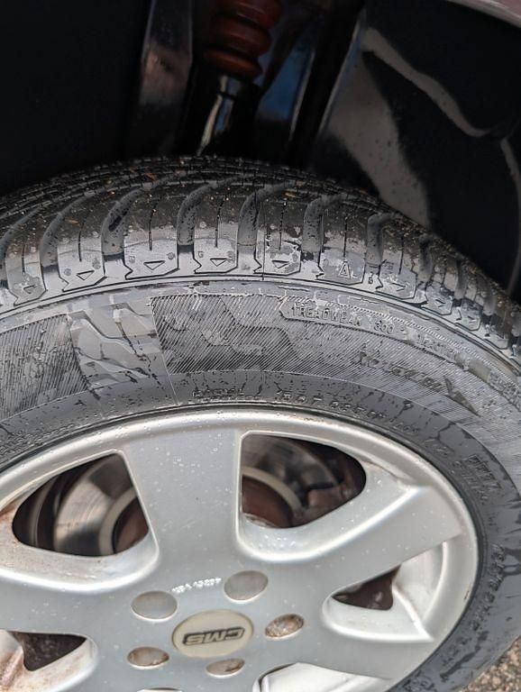 Gebraucht VW Touran Highline 105 PS (77 kW) 2009 Schwarz Van / Kleinbus