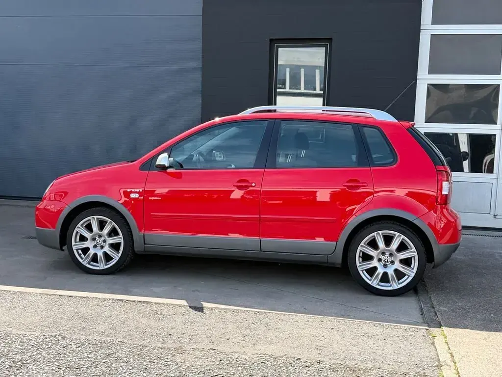 Gebraucht VW Polo Cross 64 PS (47 kW) 2004 Rot Kleinwagen