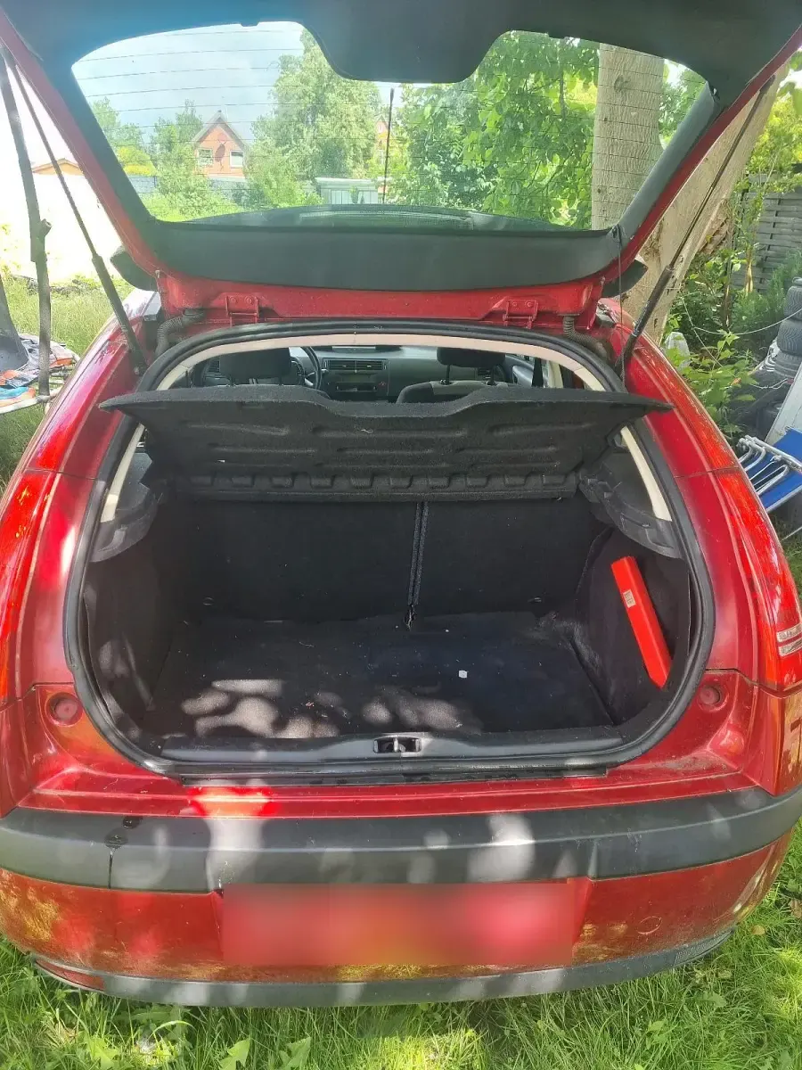 Gebraucht Citroën C4 88 PS (64 kW) 2007 Rot Kleinwagen