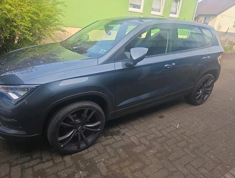 Używany Seat Ateca 4Drive 150 KM (110 kW) 2020 Szary SUV